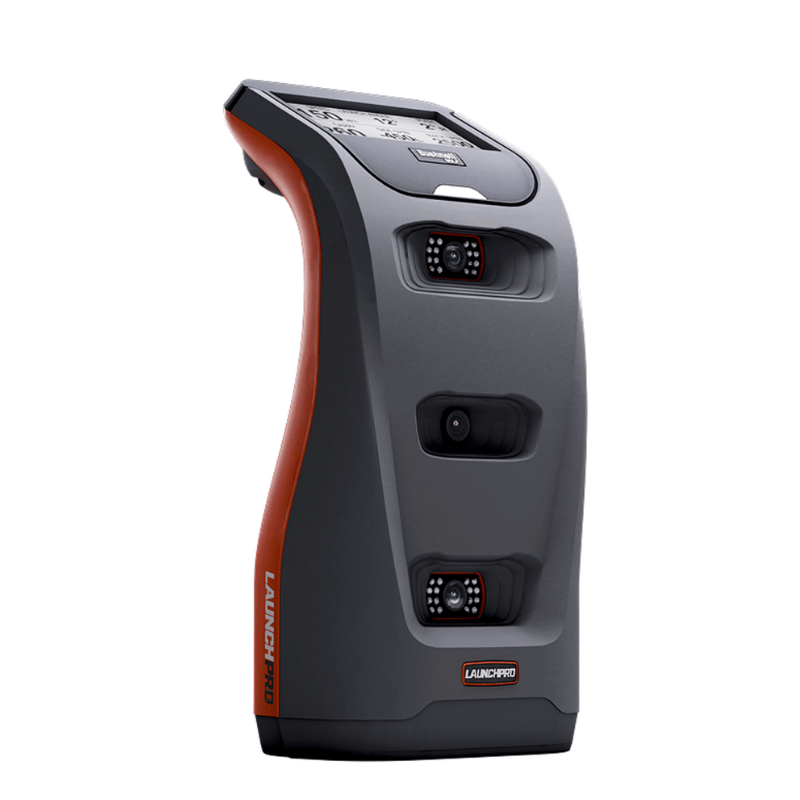 Bushnell Golf Launch Pro Circle B Edition Launch Monitor angled view.